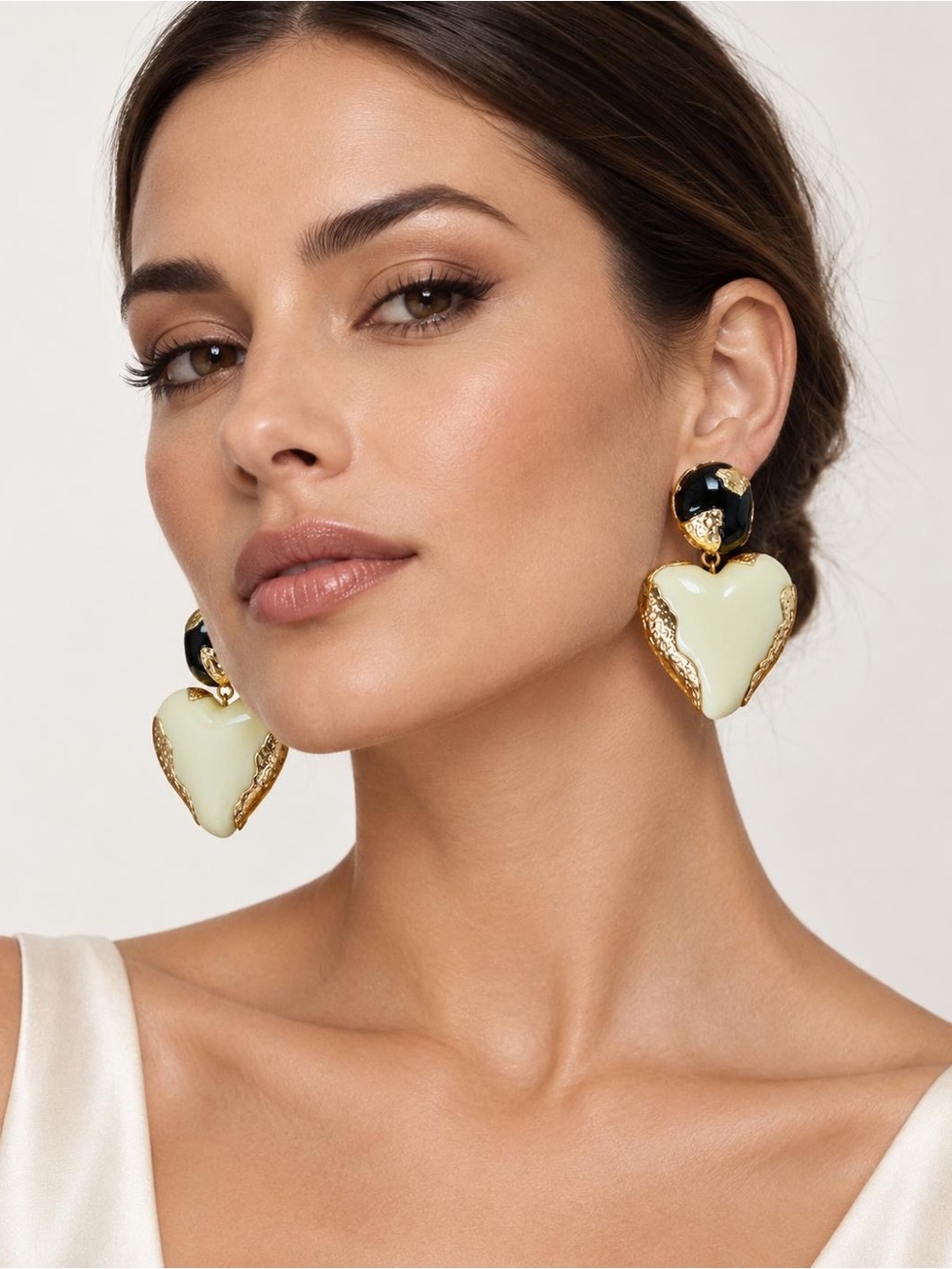 ZARA Oversized Heart Drop Statement Earrings Cream Black Gold Tone